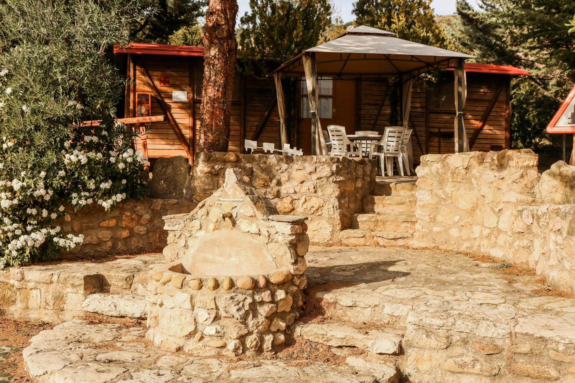 Camping Castillo De לוארה מראה חיצוני תמונה