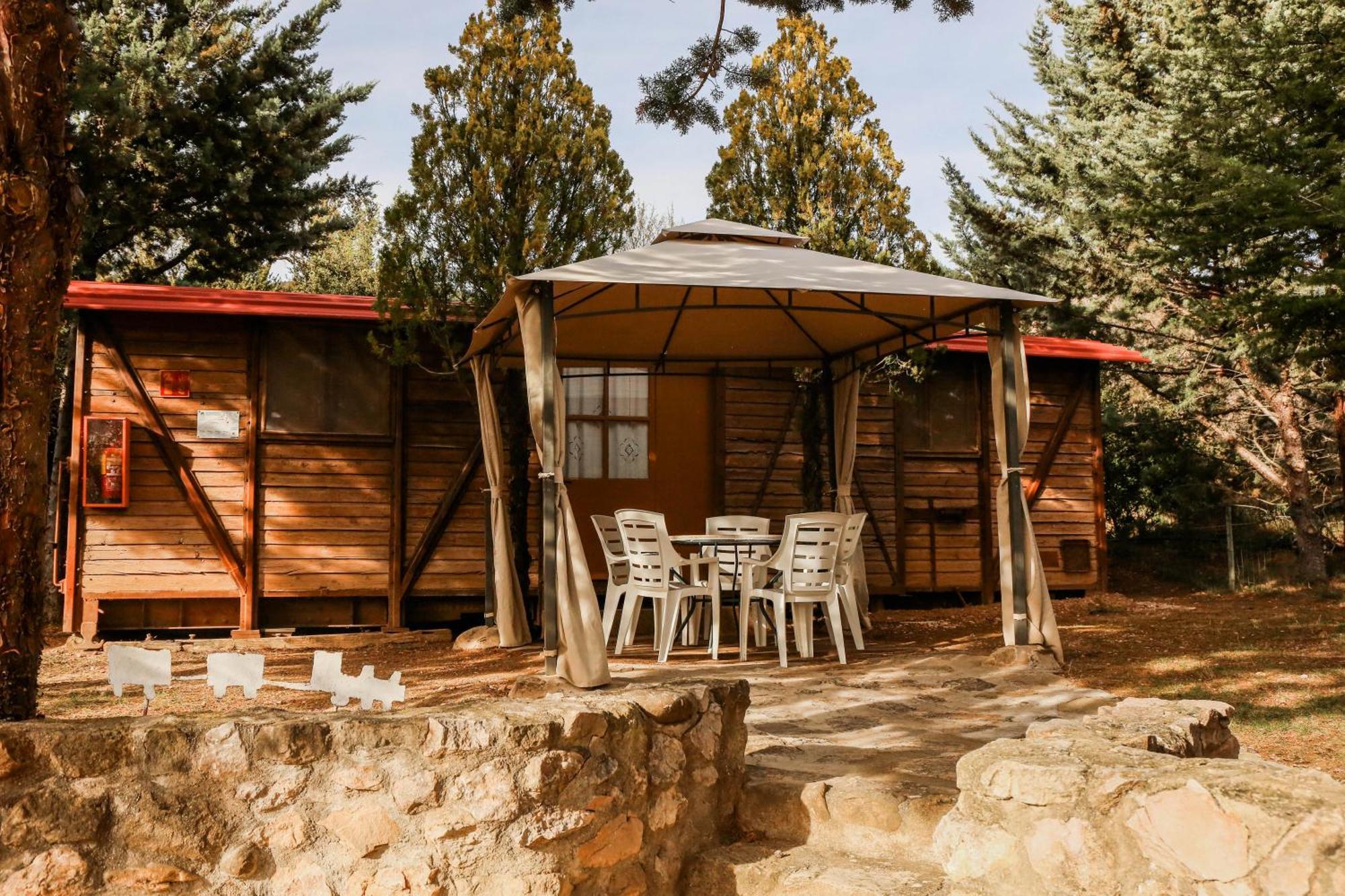 Camping Castillo De לוארה מראה חיצוני תמונה