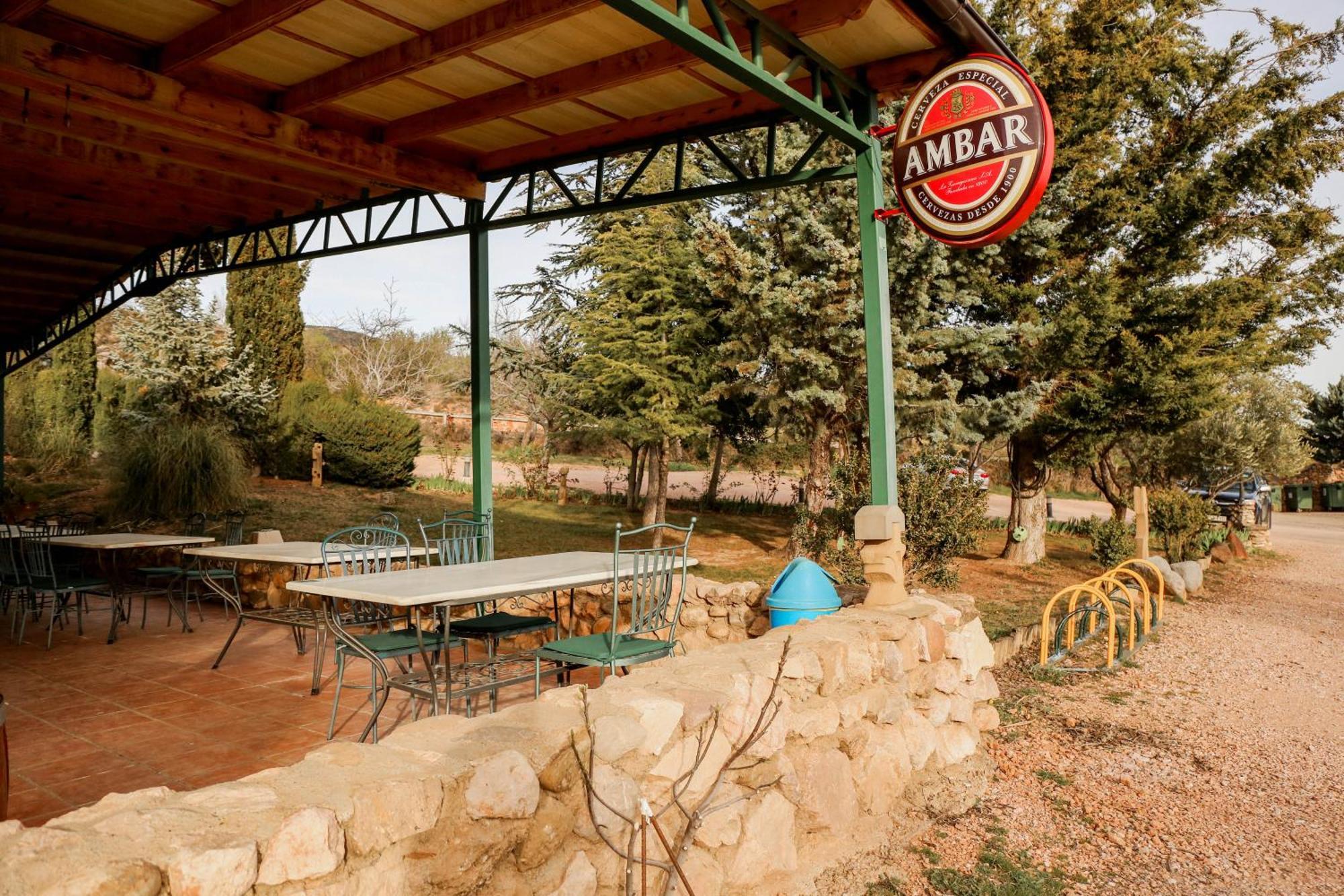 Camping Castillo De לוארה מראה חיצוני תמונה