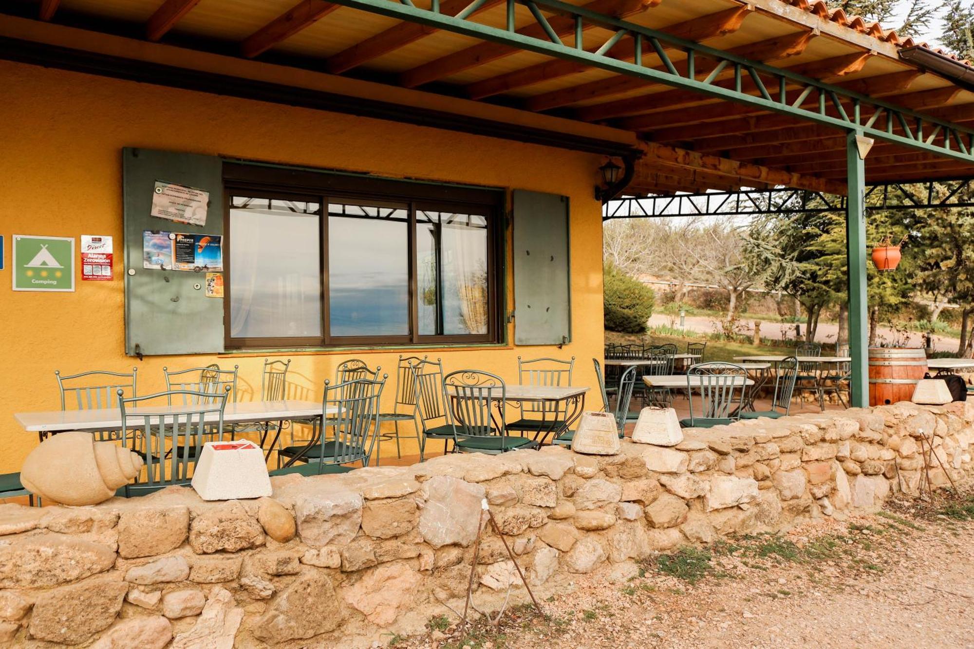 Camping Castillo De לוארה מראה חיצוני תמונה