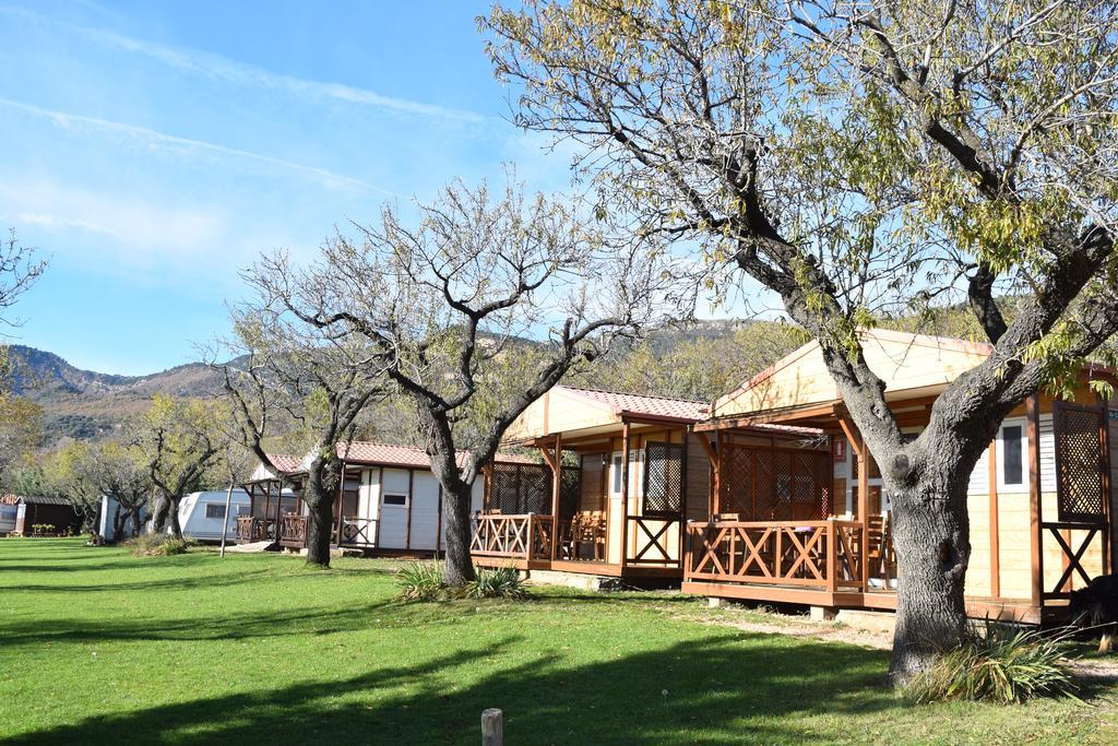 Camping Castillo De לוארה מראה חיצוני תמונה